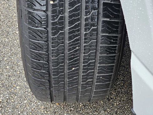 Used 2024 Ford F150 STX image 10