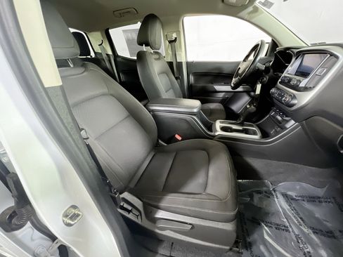 Used 2021 Chevrolet Colorado LT w/ Redline Special Edition image 25