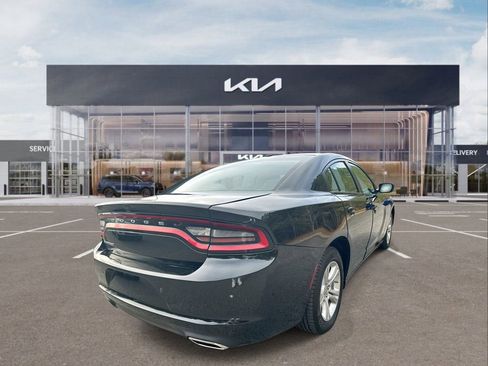 Used 2022 Dodge Charger SXT image 8