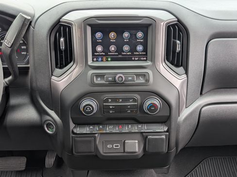 Used 2023 Chevrolet Silverado 1500 Custom image 25
