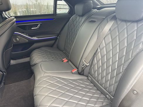 Used 2024 Mercedes-Benz S 580 4MATIC Sedan image 14