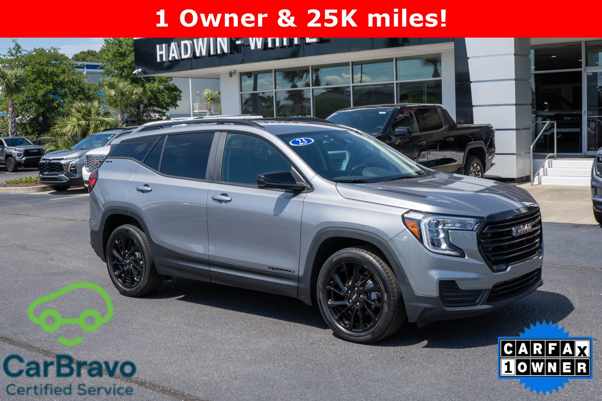 Used 2023 GMC Terrain SLE w/ Driver Convenience Package FWD image 1