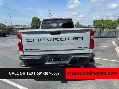 Used 2024 Chevrolet Silverado 2500 Custom w/ Custom Value Package AWD/4WD image 16