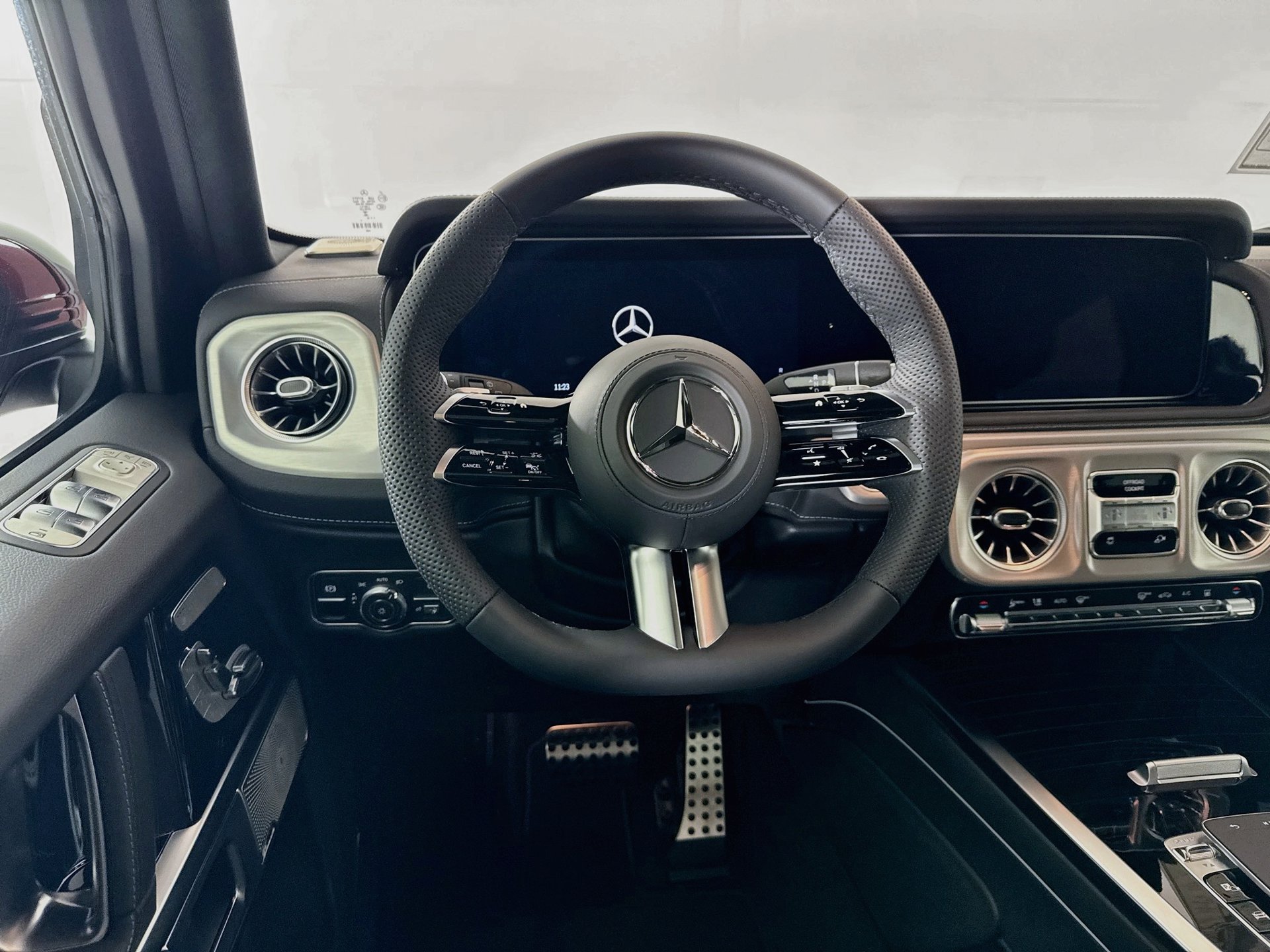 New 2027 Mercedes-Benz G 580 e image 25