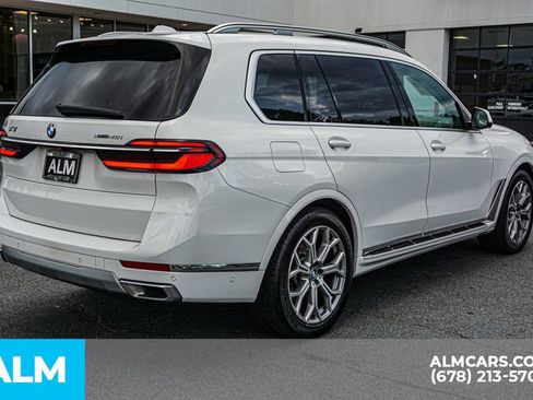 Used 2025 BMW X7 xDrive40i AWD/4WD image 6