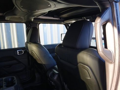 New 2026 Jeep Wrangler Unlimited Rubicon image 26