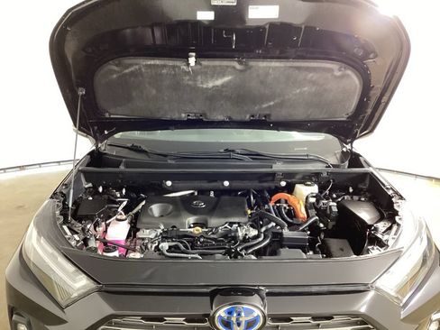 Used 2024 Toyota RAV4 Limited AWD/4WD image 27