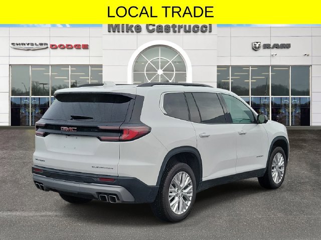 Used 2026 GMC Acadia Elevation w/ Elevation Premium Package FWD image 4