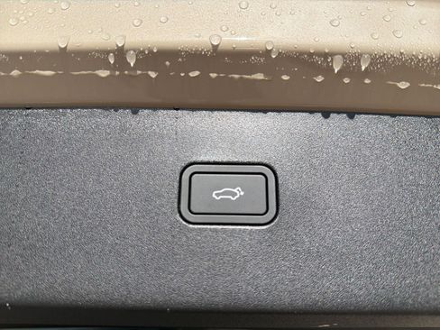 New 2026 Volvo EX30 Cross Country Ultra w/ Protection Package Premier image 21