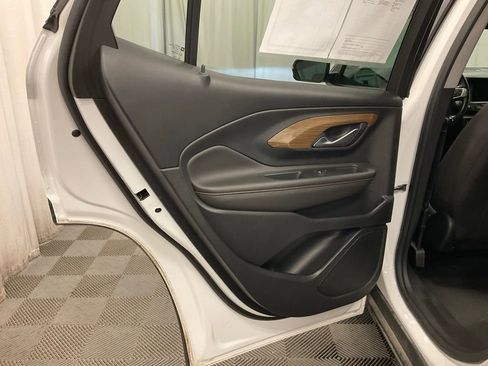 Used 2021 GMC Terrain SLE w/ Driver Convenience Package image 22