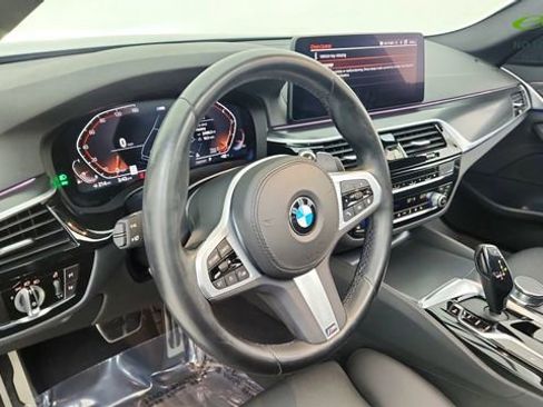 Used 2023 BMW 530i w/ M Sport Package RWD image 19
