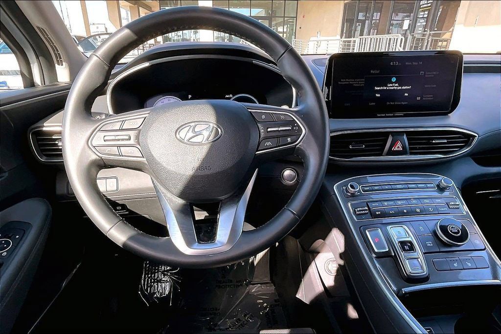 Certified 2023 Hyundai Santa Fe SEL w/ Premium Package FWD image 7