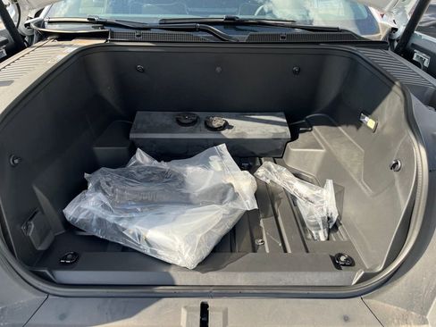 New 2026 GMC Sierra EV Elevation image 25