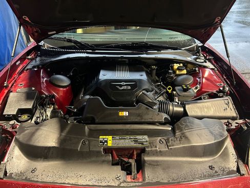 Used 2004 Ford Thunderbird image 28