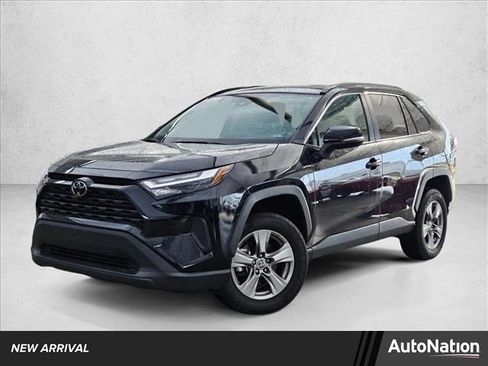 Used 2024 Toyota RAV4 XLE image 1