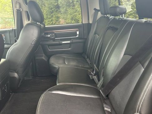 Used 2014 RAM 1500 Laramie w/ Convenience Group image 23