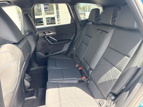 Used 2025 BMW X1 xDrive28i AWD/4WD image 11