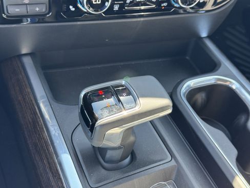 New 2026 GMC Sierra 1500 Elevation w/ Preferred Package AWD/4WD image 19