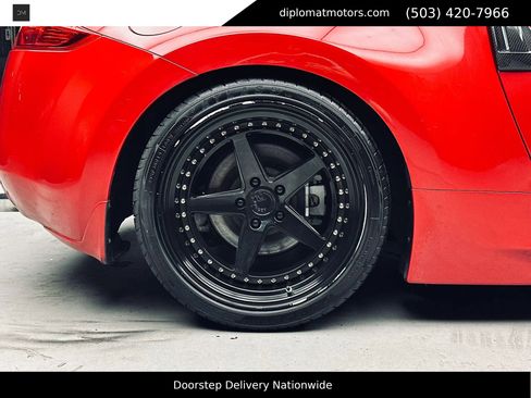 Used 2016 Nissan 370Z Coupe RWD image 37