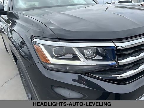 Used 2023 Volkswagen Atlas Cross Sport SE w/ Black Wheel Package AWD/4WD image 10