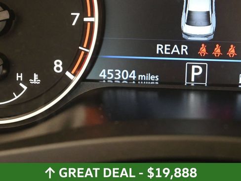 Used 2025 Nissan Altima 2.5 SV FWD image 33