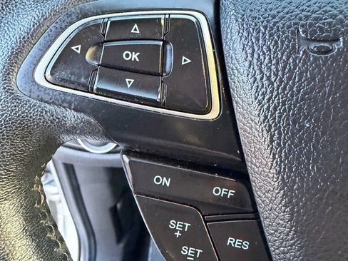 Used 2017 Ford Escape Titanium FWD image 14