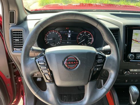 Certified 2023 Nissan Frontier Pro-X w/ Technology Package image 14