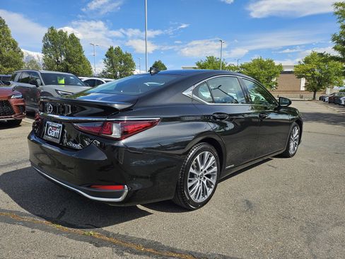 Used 2021 Lexus ES 300h w/ Premium Package FWD image 5