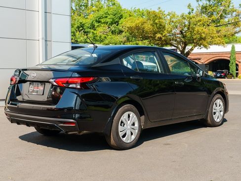New 2025 Nissan Versa S w/ Trunk Package image 6
