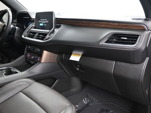 Used 2023 Chevrolet Tahoe High Country image 16