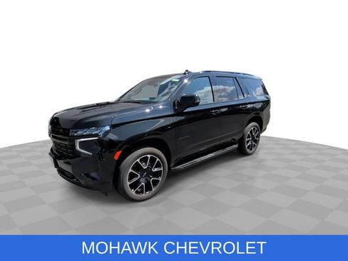 Used 2024 Chevrolet Tahoe RST w/ Luxury Package AWD/4WD image 4