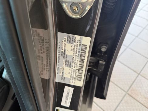 Used 2025 MAZDA MAZDA3 s image 29