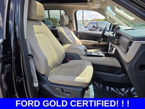 Used 2024 Ford Expedition Limited AWD/4WD image 19