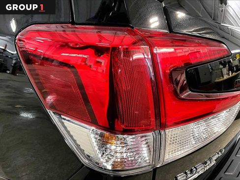 Certified 2024 Subaru Forester Limited image 29