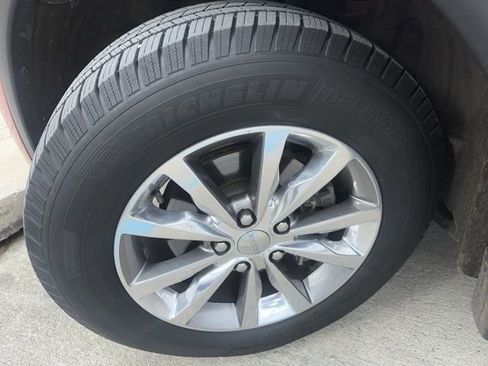 Used 2014 Dodge Durango Limited w/ Nav & Power Liftgate Group image 5