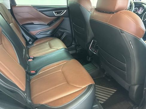 Used 2022 Subaru Forester Touring AWD/4WD image 10