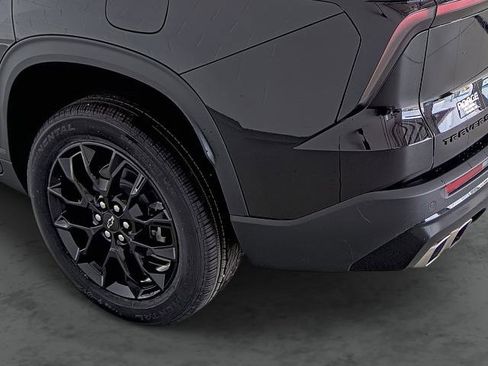 New 2026 Chevrolet Traverse LT w/ Midnight/Sport Edition image 9
