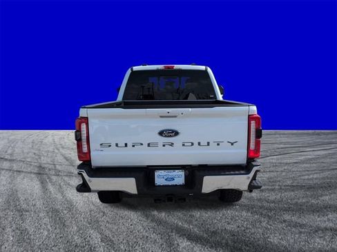 Used 2024 Ford F250 Lariat w/ Lariat Ultimate Package AWD/4WD image 5