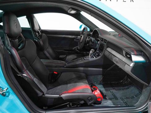 Used 2018 Porsche 911 GT3 image 14