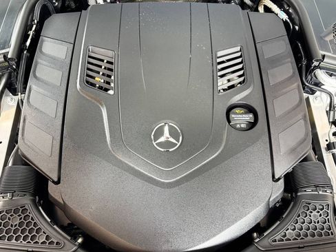 New 2026 Mercedes-Benz S 580 4MATIC Sedan image 27