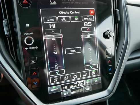 Certified 2024 Subaru Crosstrek 2.5i Limited w/ Crosstrek Mirror Package image 23