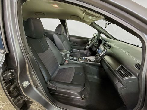Used 2020 Nissan Leaf S Plus image 30