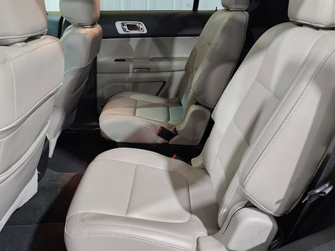 Used 2011 Ford Explorer Limited w/ 302A Rapid Spec Order Code AWD/4WD image 23