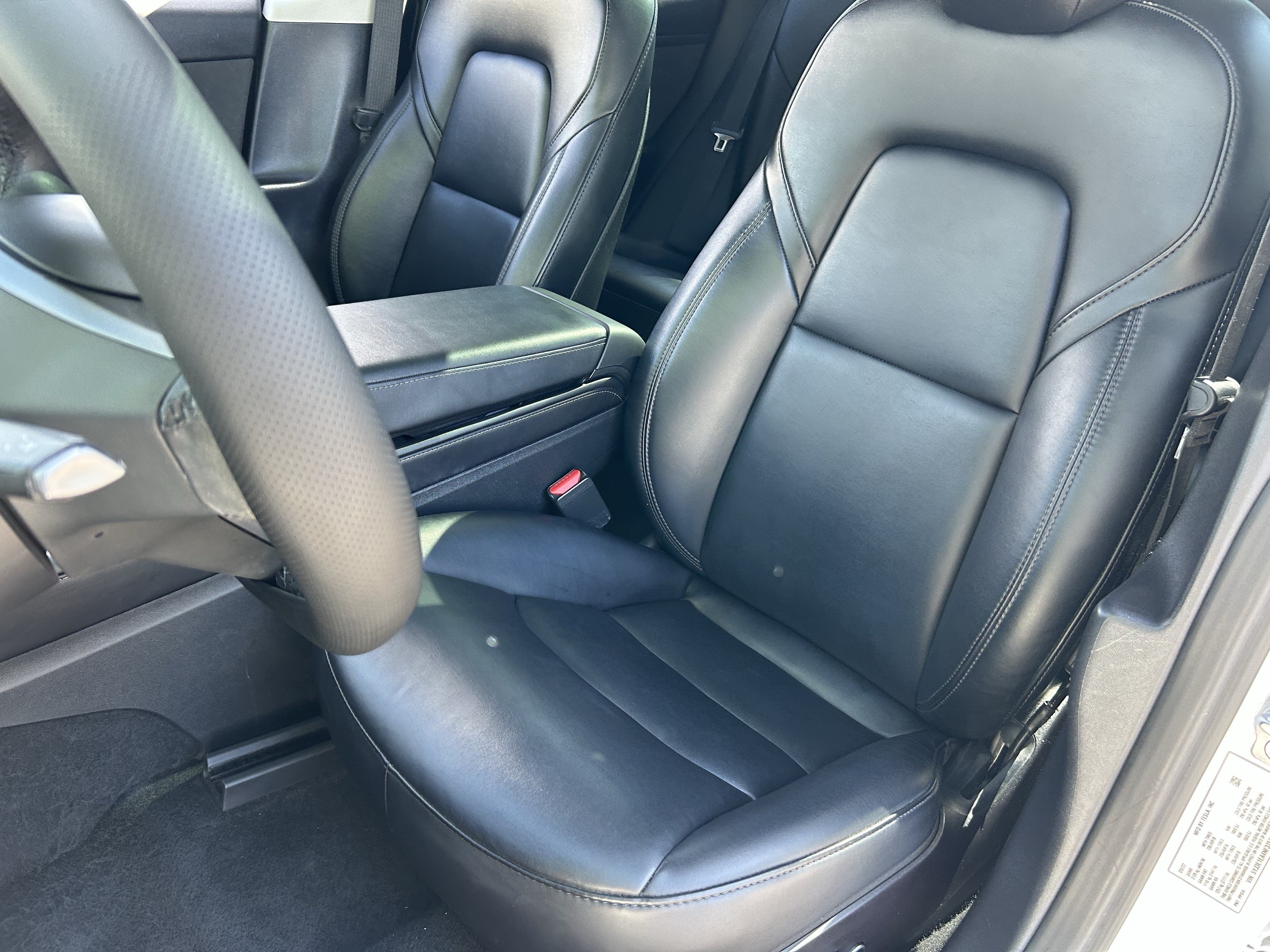 Used 2022 Tesla Model 3 Standard Range RWD image 17