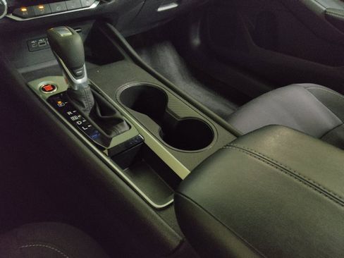 Used 2025 Nissan Altima 2.5 SV FWD image 26