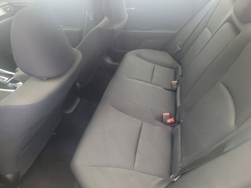 Used 2016 Honda Accord LX image 18