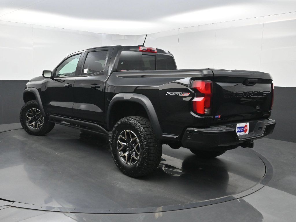 Used 2023 Chevrolet Colorado ZR2 w/ ZR2 Convenience Package III AWD/4WD image 23