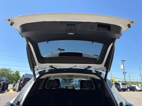 Used 2022 Ford Escape SEL AWD/4WD image 28
