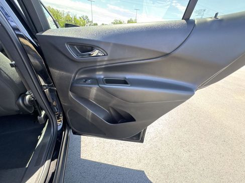 Used 2024 Chevrolet Equinox LT w/ LPO, Floor Liner Package FWD image 17