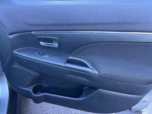 Used 2016 Mitsubishi Outlander Sport ES image 28